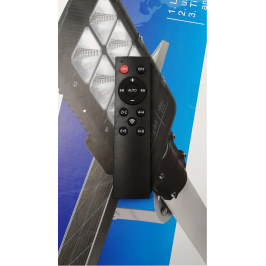 LAMPIONE LED PANNELLO SOLARE STAFFA E TELECOMANDO 500W